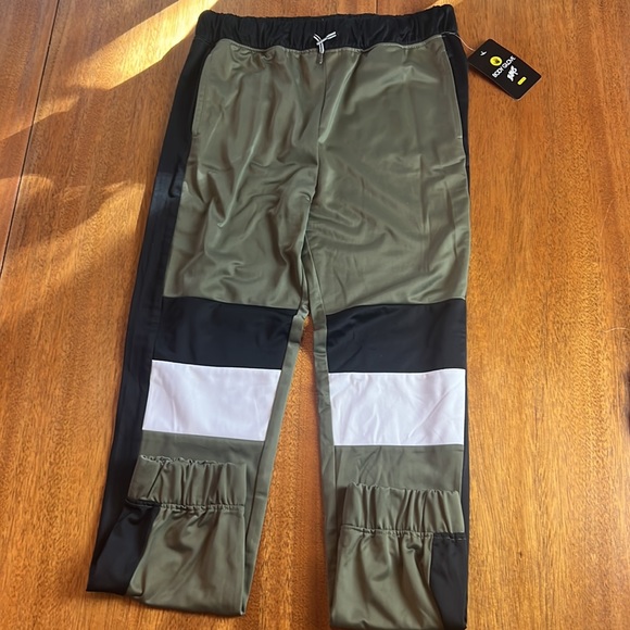 NWT Body Glove 4 Pairs & 2 Thermal Bundle, Boys L 14-16 - Picture 3 of 12
